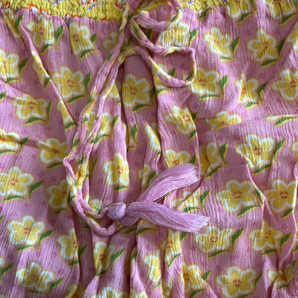 Relax by Exist Floral Pink and Green Women's Shorts - Picture 5 of 6